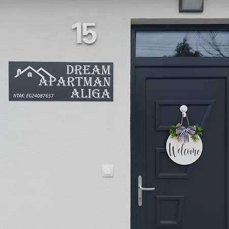 Dream Apartman Aliga *