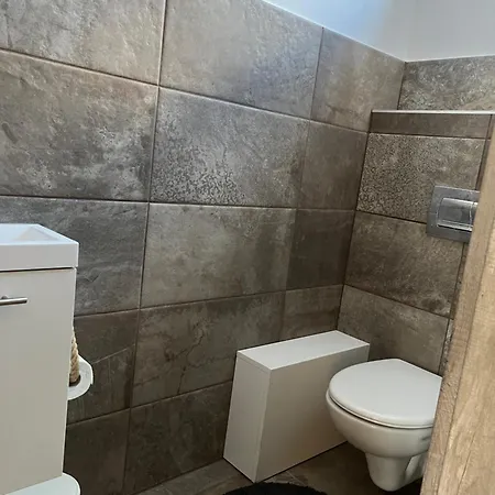 Dream Apartman Aliga Apartment *